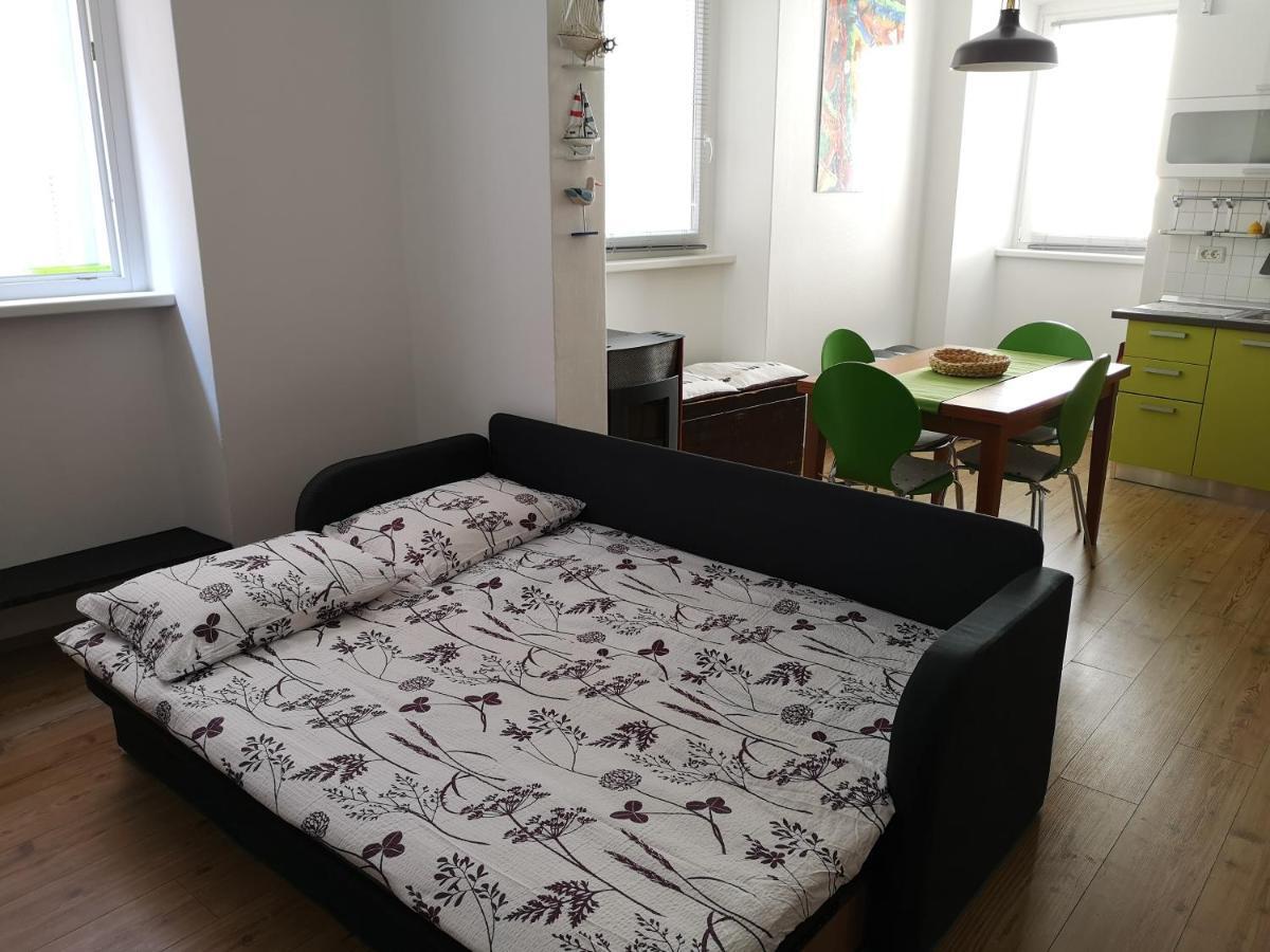 Apartma Taperin Piranアパートメント エクステリア 写真